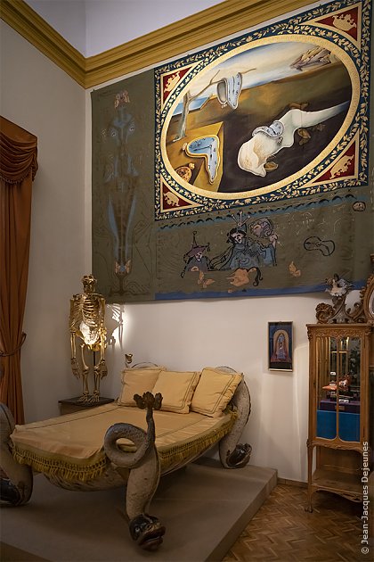 Ameublement paranoïaque