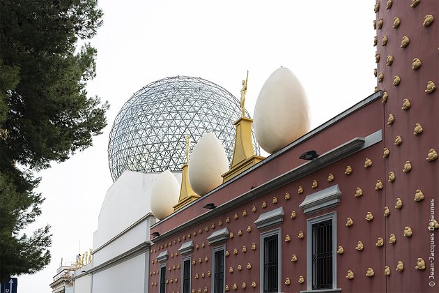 Vue sur le dôme réticulaire
