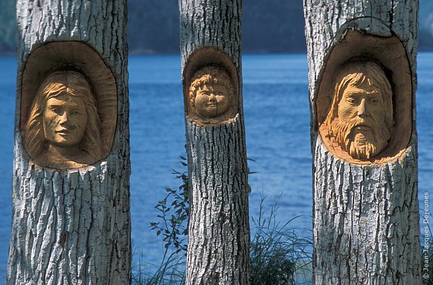 Sculptures sur bois