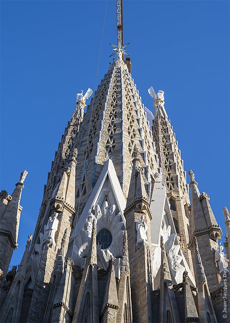 L'Abside et la Tour de Marie