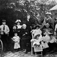 1900 - Familles Husson, Regnault et Hébert