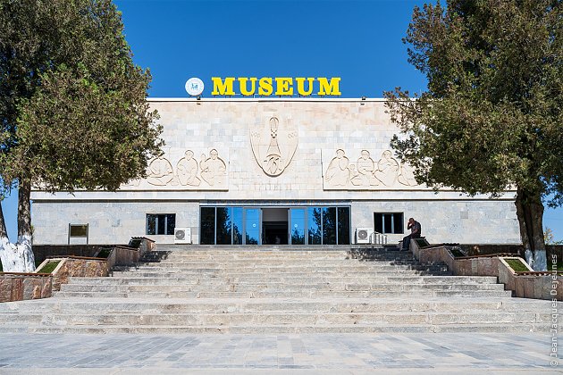 Entrée du musée Afrasiab