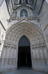 Portail de la cathédrale Saint-Pierre